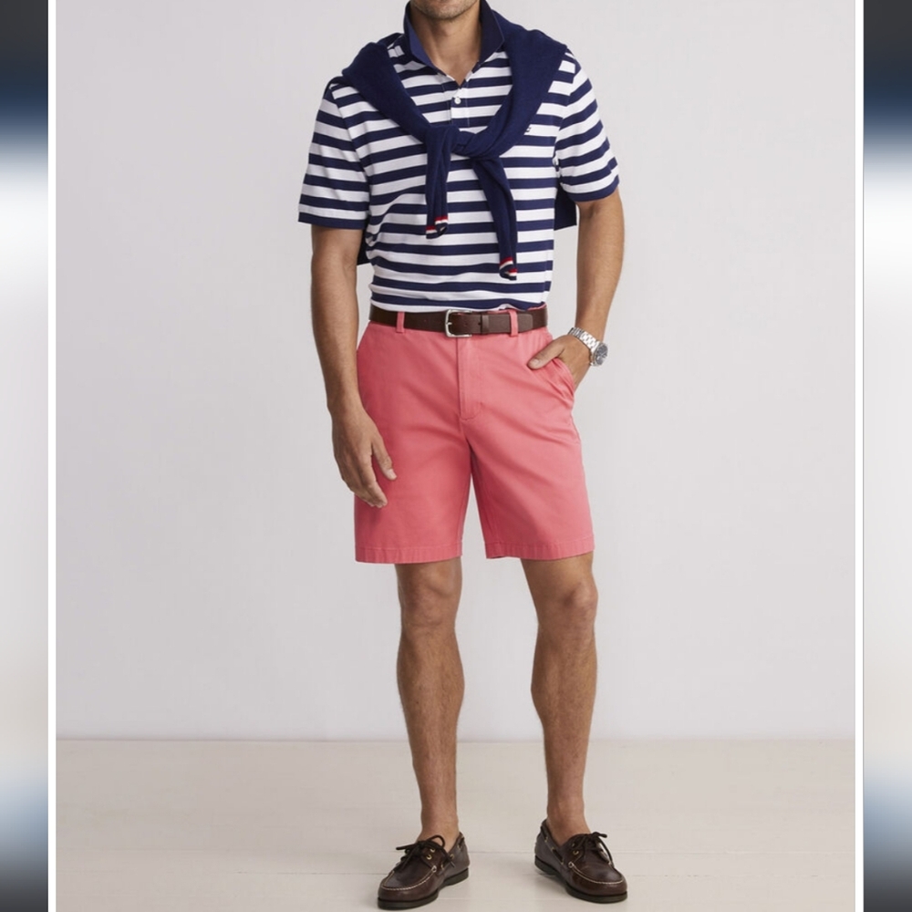 Vineyard Vines Men's 9" Stretch Breaker Shorts Size 16  GUC